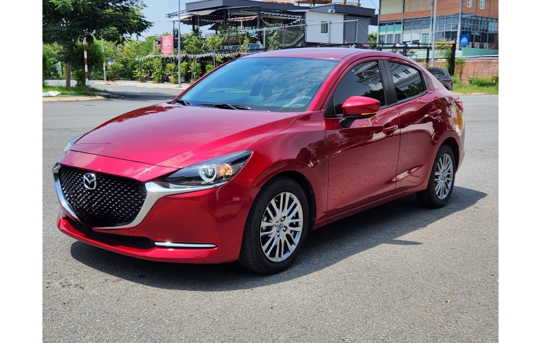 Mazda 2 2021