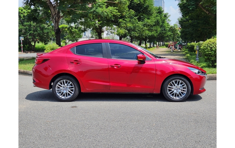 Mazda 2 2021