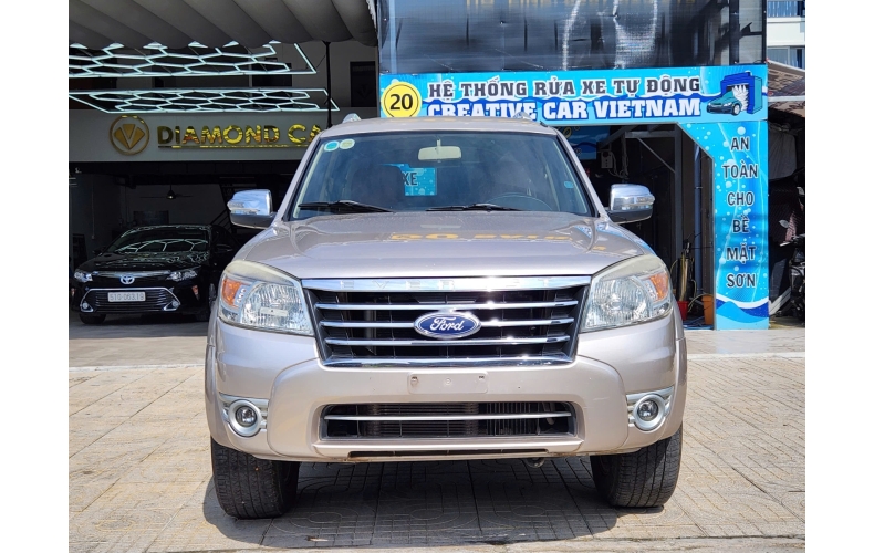 Ford Everest 2011