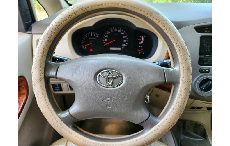 Toyota Innova G 2007
